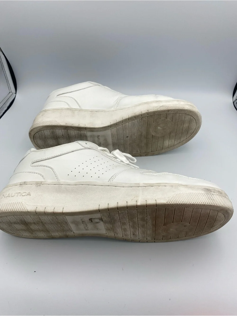 Nautica White Low-Top Leather Sneakers
